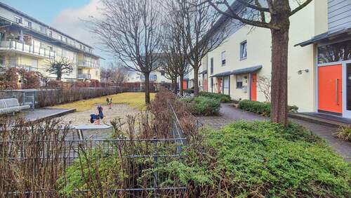 Tolle DG-Wohnung in Ismaning - FIRSTPLACE - Vorankündigung: traumhafte 2-Zi-Dachgeschosswohnung in hervorragender Lage Ismanings