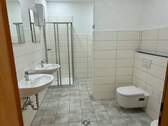 Dusche mit WC - 