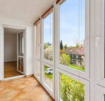 Neuer Marktplatz Baldham: 3-Zimmer-Wohnung mit Wintergarten, frei ab sofort