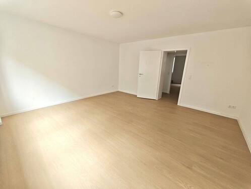 Wohnzimmer - 3 Zimmer Etagenwohnung zur Miete in Mannheim