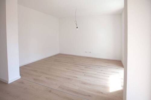 Wohnbereich - Etagenwohnung mit 77,00 m² in Güglingen zur Miete
