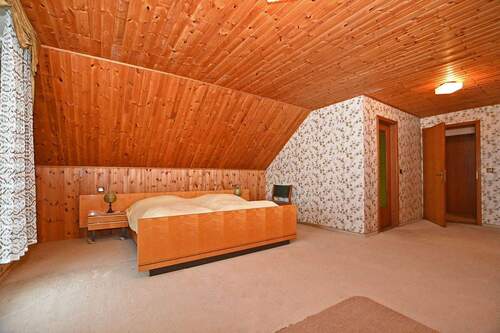 Schlafzimmer - Einfamilienhaus mit 160,00 m&sup2; in Hemdingen zum Kaufen