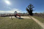 Privater Spielplatz - 