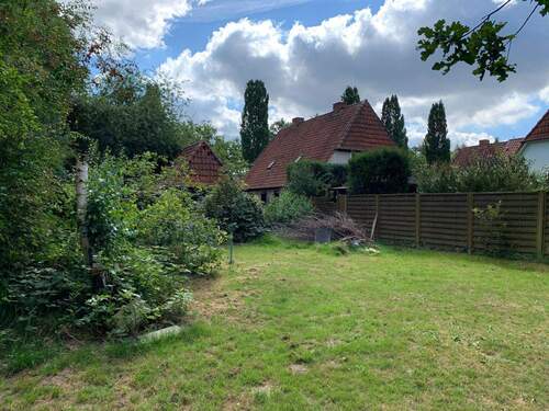 Garten Bild 1 - 1 Zimmer Doppelhaushälfte in Bremen