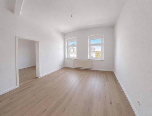 Zimmer 2 OG - Einfamilienhaus mit 135,00 m&sup2; in Elsterberg zur Miete