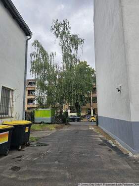 Ausfahrt zur Objektstraße - 