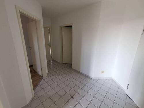 Flur - 2 Zimmer Etagenwohnung in Markkleeberg