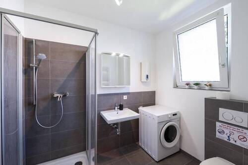 Wohnung EG - Mehrfamilienhaus, Wohnhaus mit 352,00 m&sup2; in Mannheim zum Kaufen