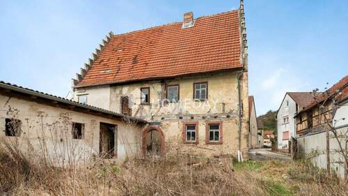 Außenansicht 3 - Historisches Einfamilienhaus mit viel Platz und einzigartigem Charakter in Eußenheim