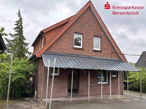 Rückseitiger Hauseingang - 7 Zimmer Einfamilienhaus in Fürstenau