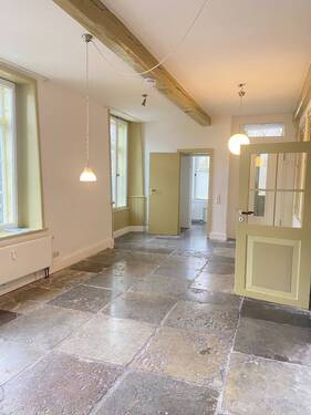 EG - Mehrfamilienhaus, Wohnhaus in Lübeck