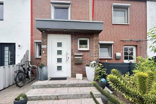 Eingangsbereich - 3 Zimmer Reihenmittelhaus zum Kaufen in Lübeck
