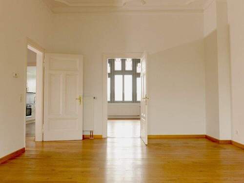 Bild 2 - 3 Zimmer Etagenwohnung zur Miete in Trier