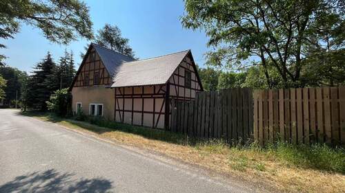 Straßenansicht - Grundstück in Kemberg