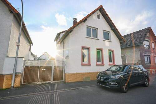 Außenansicht - DIETZ: Freistehendes Einfamilienhaus mit DO-Garage inmitten von Pfungstadt!