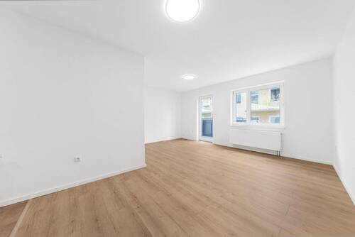 Wohnzimmer - 2 Zimmer Etagenwohnung in Leipzig
