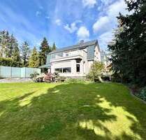 Wohnen, Entspannen, Genießen - großzügiges Wohnhaus mit beheizbarem Pool, Sauna, Wintergarten und 3 Terrassen - Schkeuditz