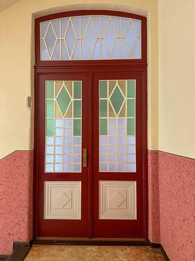 Wohnungseingangstür - 3 Zimmer Etagenwohnung zum Kaufen in Halle (Saale)