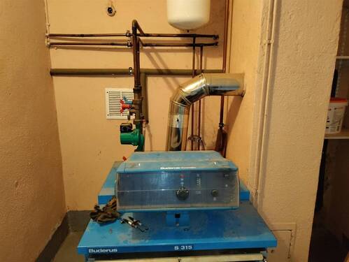 Heizung im Nebengebäude - 