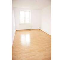 Frei ab 1.2.26 ! 2. OG ! Balkon Schlaf- und Wohnzi. zum Innenhof** - Chemnitz Hilbersdorf