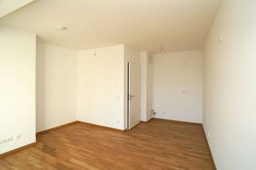 Wohnen - Etagenwohnung mit 77,90 m&sup2; in Dresden zur Miete