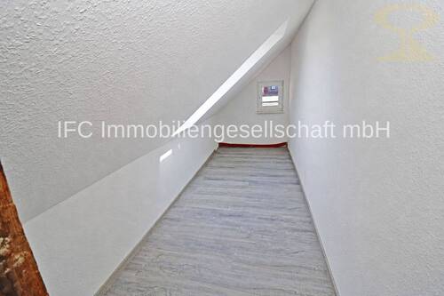 kleines Zimmer im DG - 