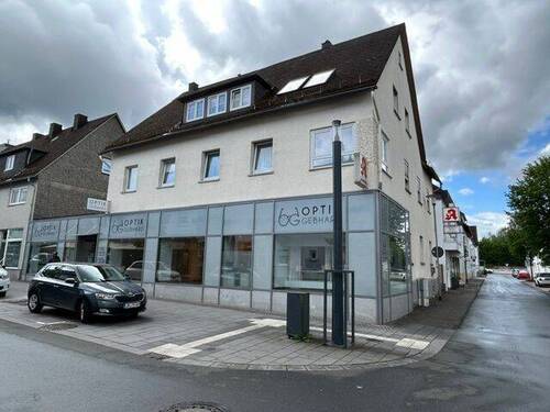 Hausansicht - Tolles Ladenlokal in 1A- Lage in der Haigerer Innenstadt gelegen