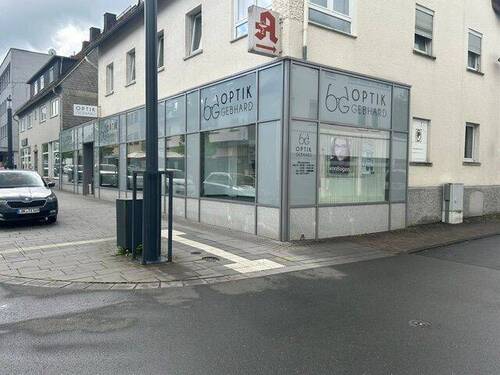 Ladenansicht - 4 Zimmer Gewerbeobjekt (Büro, Produktion, Verkauf) in Haiger