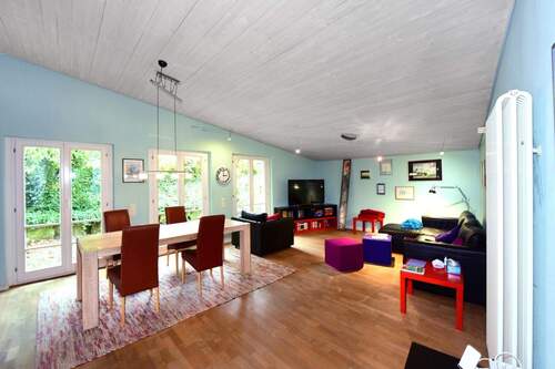 Wohn/Ess B - 1 Zimmer Mehrfamilienhaus, Wohnhaus in Wehr