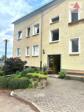 Hausansicht - 3 Zimmer Etagenwohnung zum Kaufen in Augustusburg / Grünberg