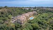 1 - Elegante Wohnung in exklusiver Lage Sotogrande Alto mit Panorama, 3 Schlafzimmern, Pool und Golfnähe