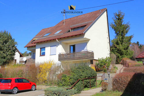 Einladende Architektur in ruhiger, naturnaher Umgebung - 2 Zimmer Etagenwohnung in Bad Liebenzell
