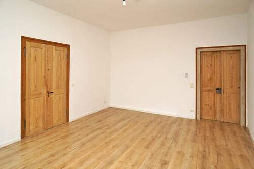 Wohnen - Etagenwohnung mit 100,00 m&sup2; in Pirna zur Miete