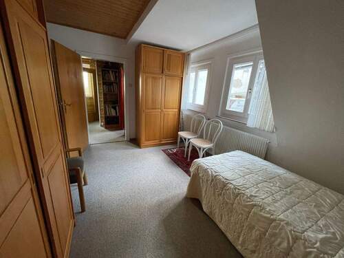 Zimmer links im Dachgeschoss - 