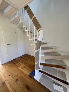 Treppe zum OG - 