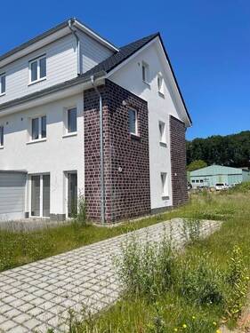 Ansicht - 4 Zimmer Doppelhaushälfte in Bad Bramstedt