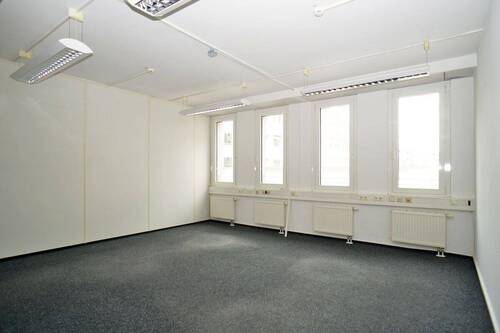 Büro 1 - 