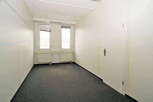 Büro 4 - 