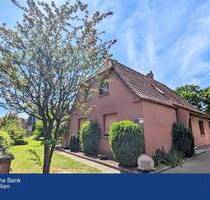 Einfamilienhaus mit Traumgarten in Ganderkesee-Stenum