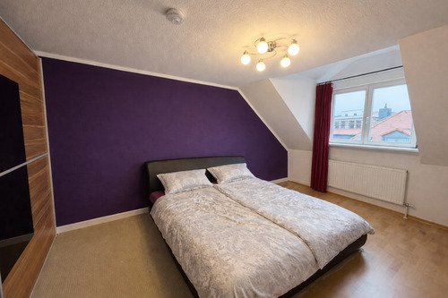 Schlafzimmer - 4 Zimmer Etagenwohnung zum Kaufen in Leipzig