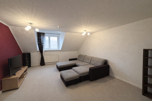 Wohnzimmer - 4 Zimmer Etagenwohnung in Leipzig