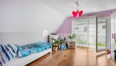 1. OG Schlafzimmer 1 - 