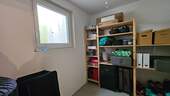 Kellerabteil mit Fenster - 