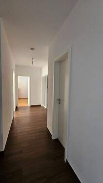 Flur - Etagenwohnung mit 95,00 m² in München zum Kaufen