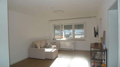 Wohnraum - 2 Zimmer Etagenwohnung zum Kaufen in Trier