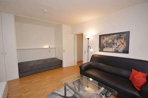 Wohnen - 1 Zimmer Etagenwohnung in Frankfurt am Main