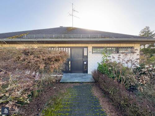 Objektansicht - Einfamilienhaus mit 218,00 m&sup2; in Limburg zum Kaufen
