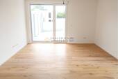 Ansicht - Erstbezug: Erdgeschoss-Wohnung mit Balkonterrasse in Lappersdorf-Kareth