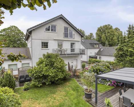 Rückansicht - 4 Zimmer Terrassenwohnung zum Kaufen in Ratingen