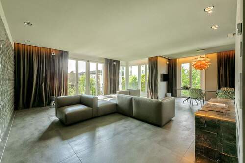 Imposanter Wohnbereich - 